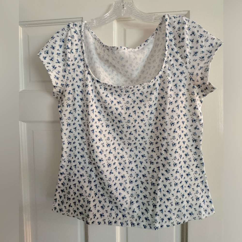 Square neck floral tee